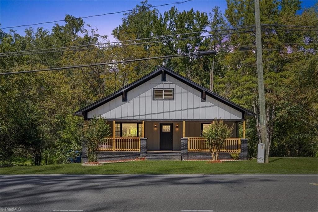1933 E Geer Street, Durham NC 27704