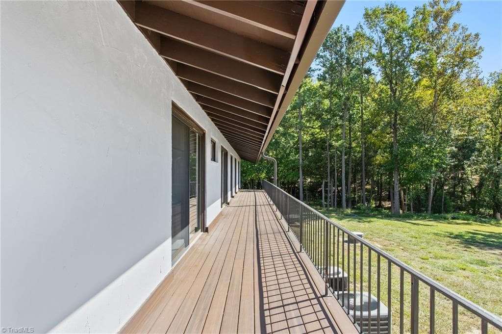Stick/Site Built at 1900 La Vista Drive, High Point NC 27265, photo 22 of 49