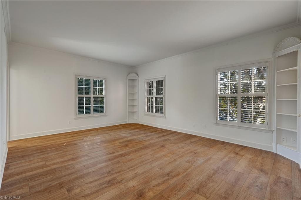 Stick/Site Built at 1833 Banking Street # B6, Greensboro NC 27408, Greensboro, photo 17 of 39