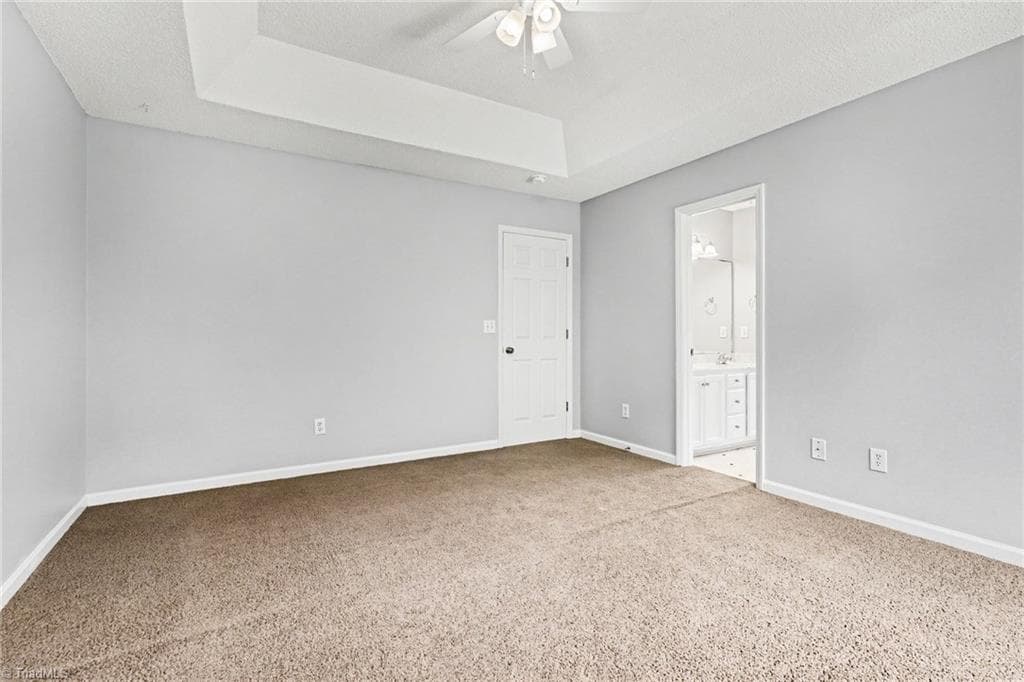 Stick/Site Built at 933 Londonderry Drive, High Point NC 27265, photo 14 of 31