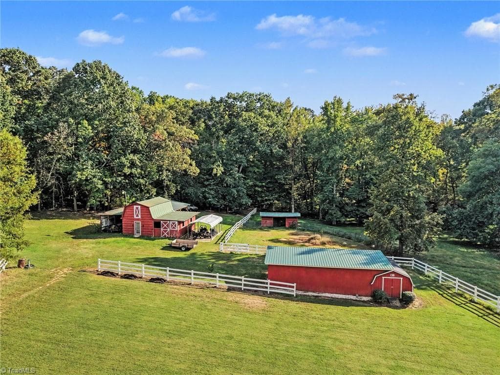Stick/Site Built at 1170 Old Salem Road, Kernersville NC 27284, photo 3 of 49