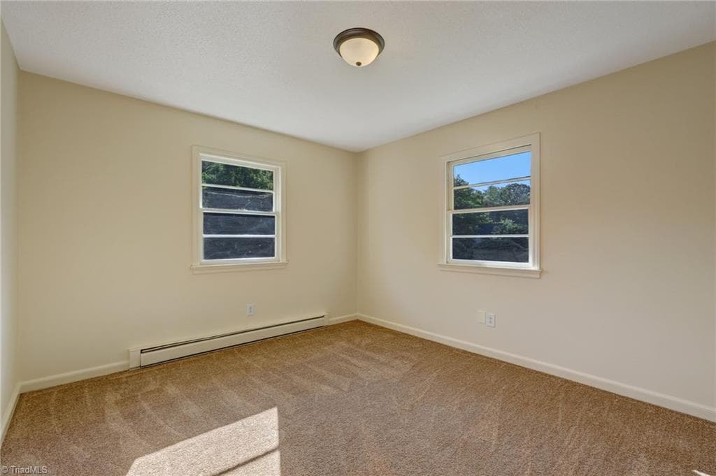 Duplex at 821 Sunset Street, Reidsville NC 27320, Reidsville, photo 18 of 23