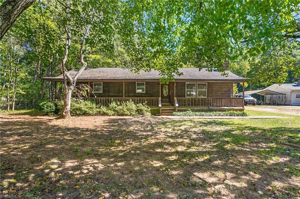 Stick/Site Built at 339 Valley Drive, Lexington NC 27292, Lexington, photo 2 of 30