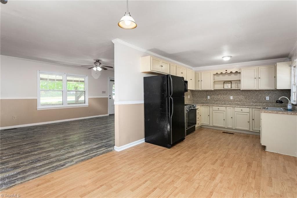 Stick/Site Built at 339 Valley Drive, Lexington NC 27292, Lexington, photo 13 of 30