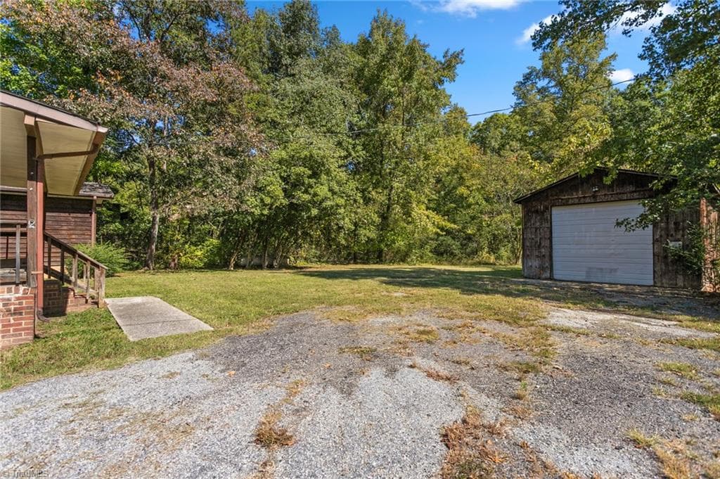 Stick/Site Built at 339 Valley Drive, Lexington NC 27292, Lexington, photo 26 of 30