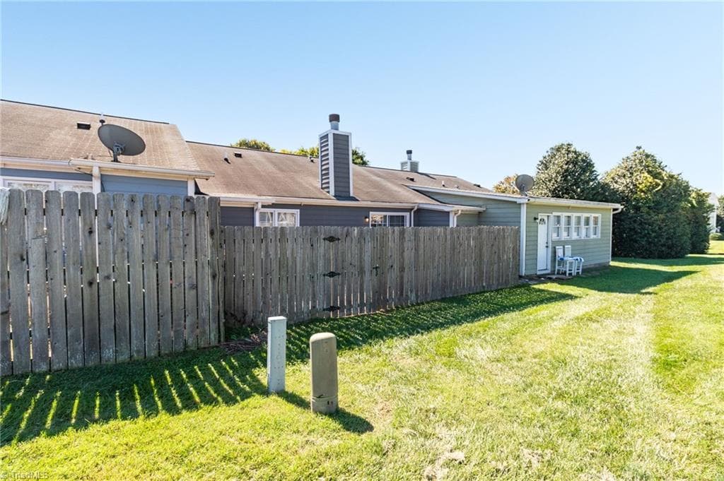 Stick/Site Built at 814 Guilford College Road # 144, Greensboro NC 27409, Greensboro, photo 27 of 27