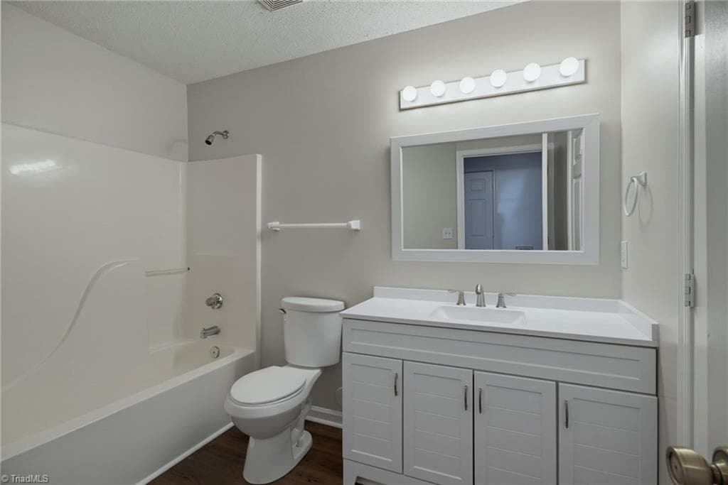 Stick/Site Built at 814 Guilford College Road # 144, Greensboro NC 27409, Greensboro, photo 21 of 27