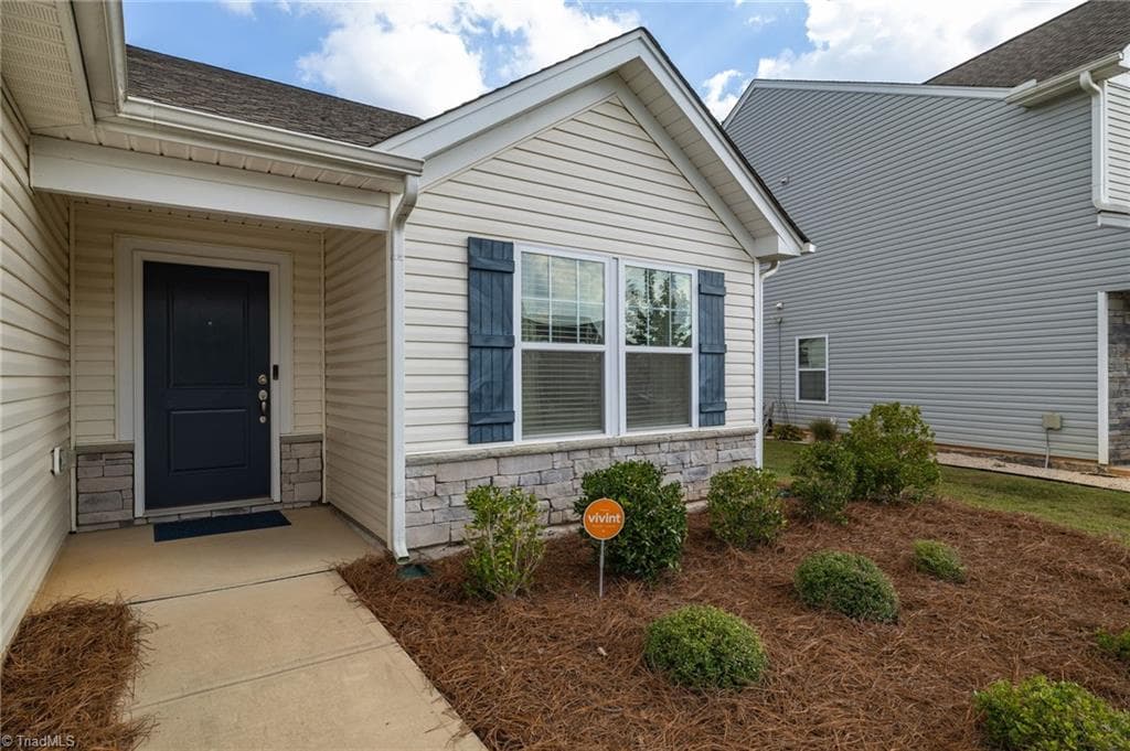 Stick/Site Built at 5518 Baverhof Drive, Greensboro NC 27405, photo 8 of 29