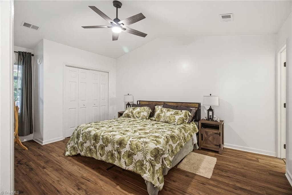 Stick/Site Built at 24 Collwood Court, Greensboro NC 27409, photo 16 of 28