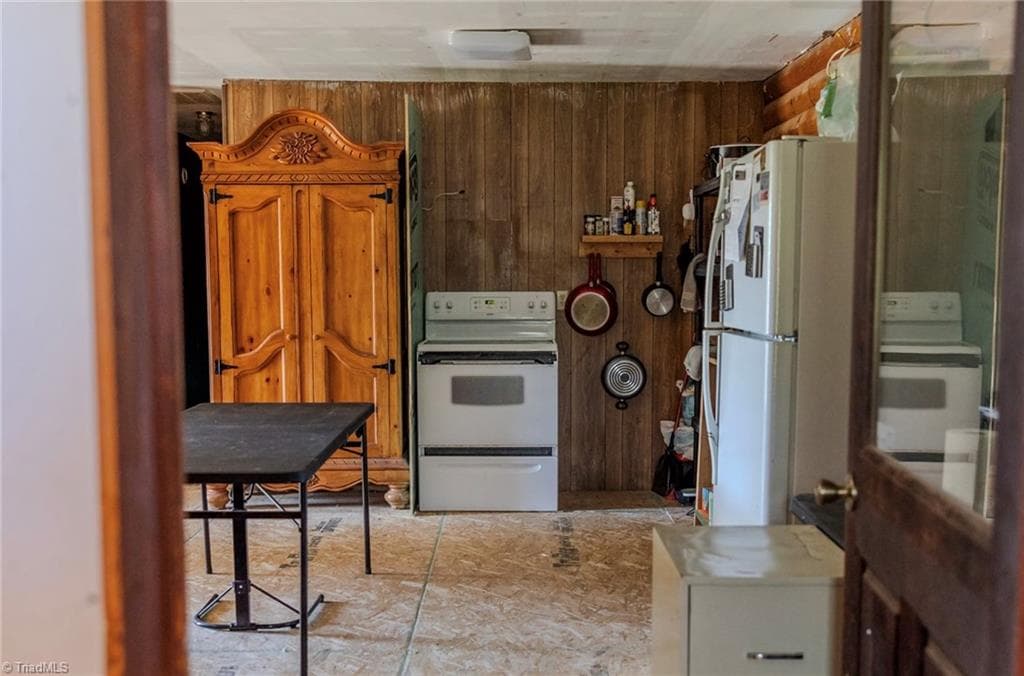 Stick/Site Built at 477 Pleasant Acre Drive, Mocksville NC 27028, Mocksville, photo 9 of 22