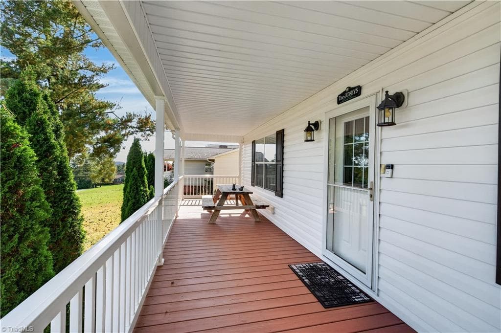 Modular at 85 Chateau Lane, Fancy Gap VA 24328, photo 10 of 48