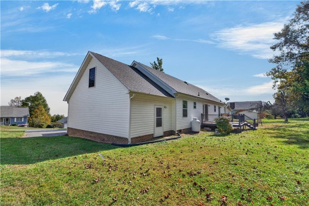 Modular at 85 Chateau Lane, Fancy Gap VA 24328, photo 40 of 48
