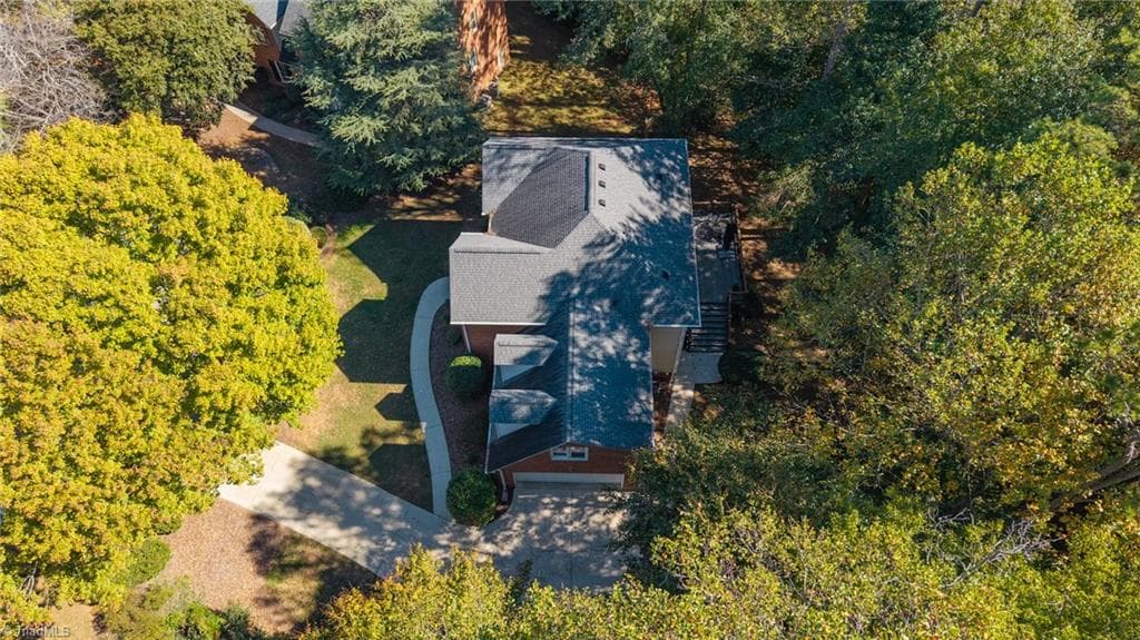 Stick/Site Built at 3204 Rider Court, Jamestown NC 27282, photo 49 of 50