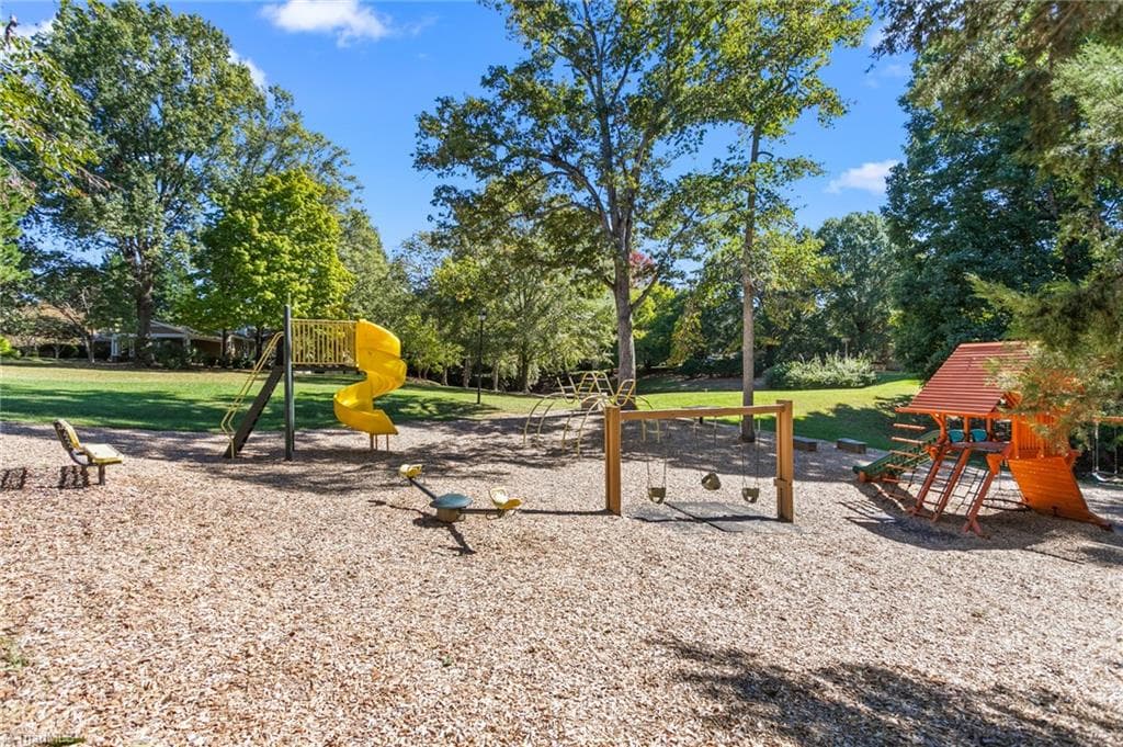 Stick/Site Built at 3204 Rider Court, Jamestown NC 27282, photo 44 of 50