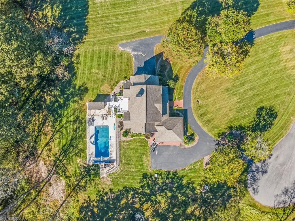 Stick/Site Built at 288 Toms Creek Bluff Lane, Pilot Mountain NC 27041, photo 38 of 42