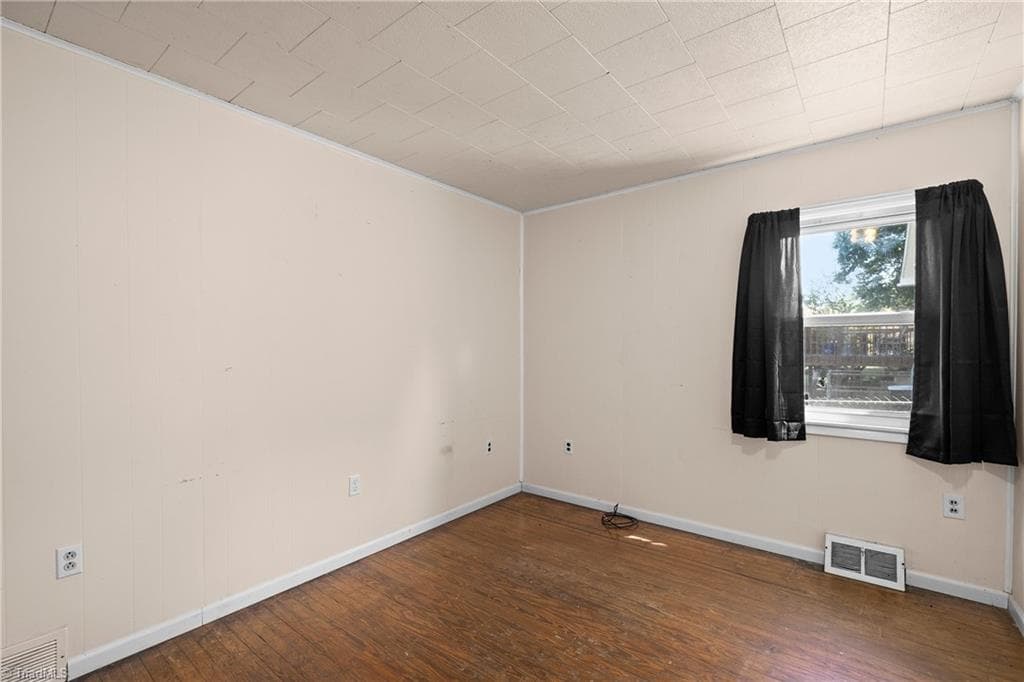 Stick/Site Built at 603 Efird Street, Winston-Salem NC 27105, Winston-Salem, photo 12 of 20