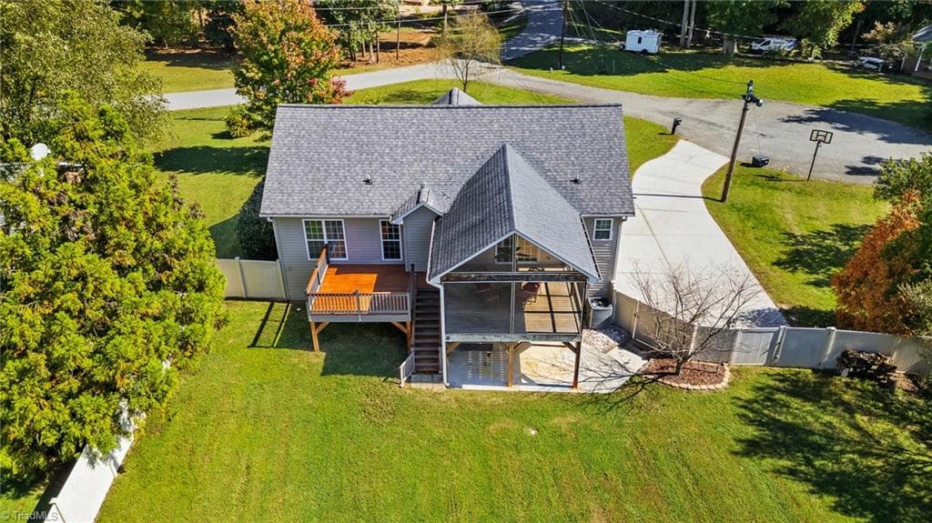 Stick/Site Built at 150 Creekside Lane, Lexington NC 27295, Lexington, photo 2 of 39