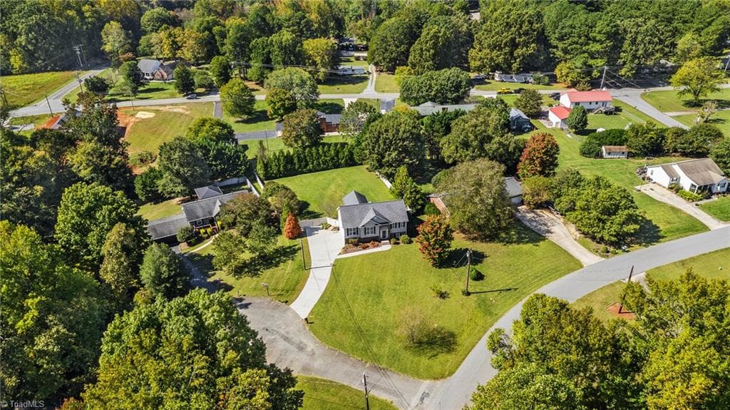 Stick/Site Built at 150 Creekside Lane, Lexington NC 27295, Lexington, photo 37 of 39