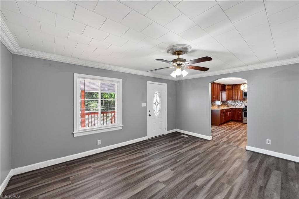 Stick/Site Built at 601 Martha Place, High Point NC 27263, High Point, photo 7 of 42