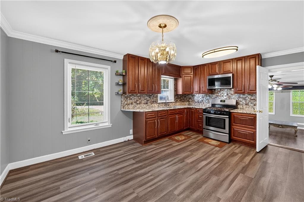 Stick/Site Built at 601 Martha Place, High Point NC 27263, High Point, photo 18 of 42