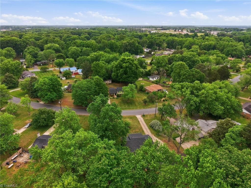 Stick/Site Built at 5710 Friendswood Drive, Greensboro NC 27409, Greensboro, photo 22 of 23