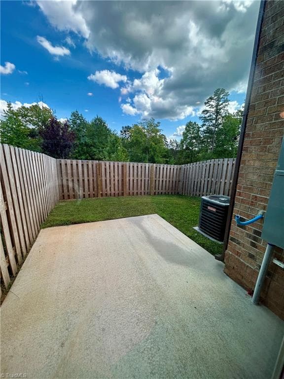 Stick/Site Built at 4722 Willowstone Drive, High Point NC 27265, High Point, photo 11 of 36