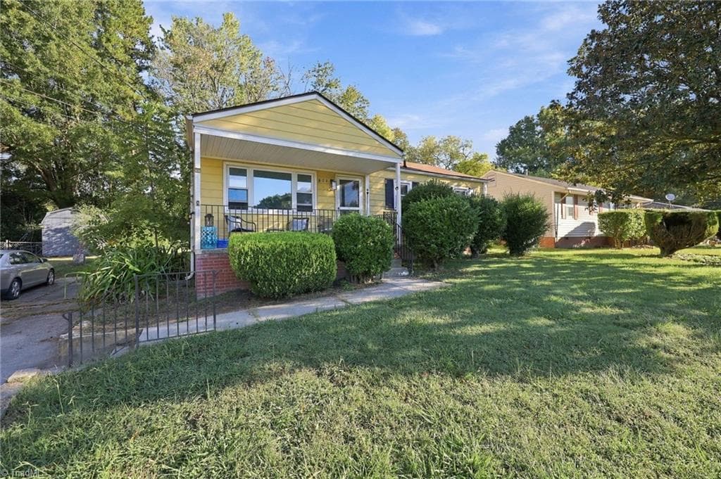 Stick/Site Built at 903 E Florida Street, Greensboro NC 27406, Greensboro, photo 2 of 14
