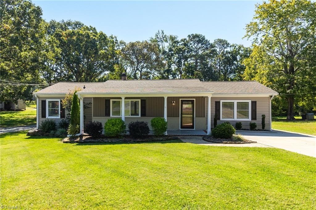 592 Morton Avenue, Asheboro NC 27205
