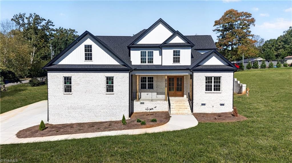 Stick/Site Built at 6998 Colleen Court, Summerfield NC 27358, photo 2 of 48
