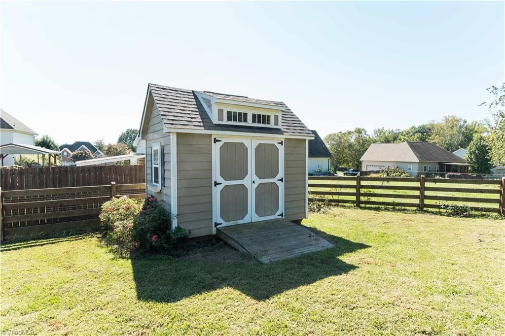 Stick/Site Built at 127 Elberon Court, Mocksville NC 27028, Mocksville, photo 37 of 37