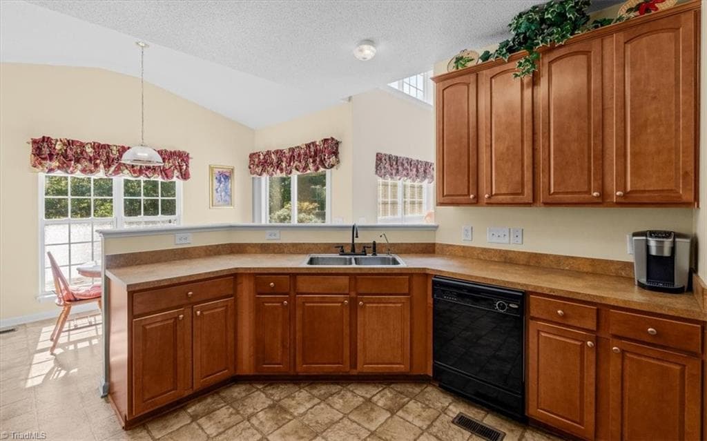 Stick/Site Built at 4264 Harbor Ridge Drive, Greensboro NC 27406, photo 11 of 50