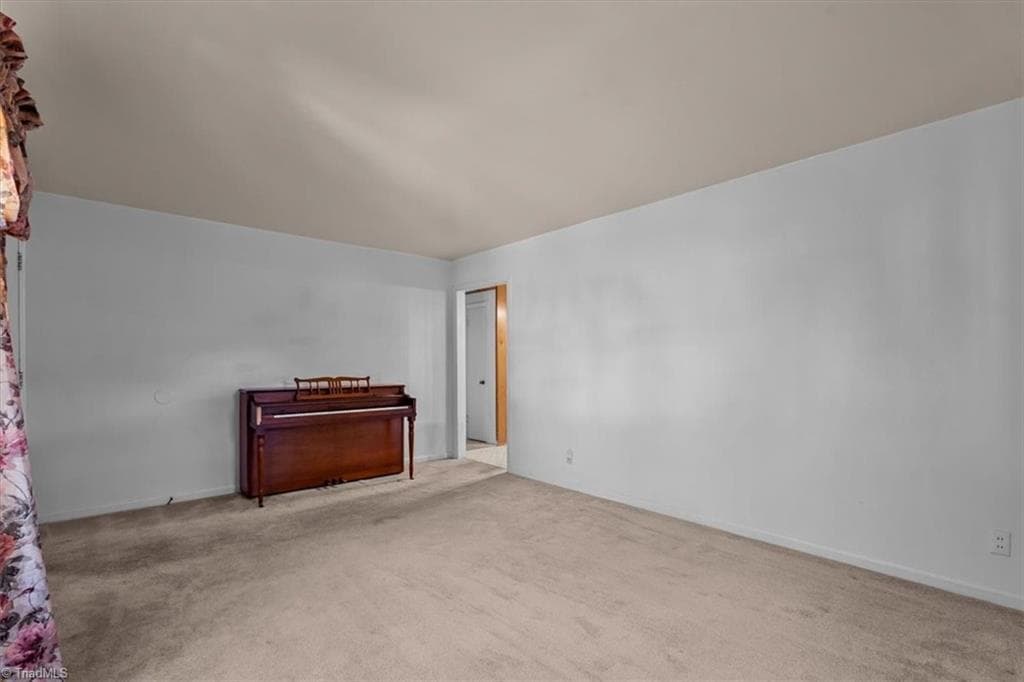 Stick/Site Built at 1505 Woodbriar Avenue, Greensboro NC 27405, Greensboro, photo 5 of 35