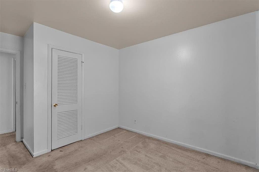 Stick/Site Built at 1505 Woodbriar Avenue, Greensboro NC 27405, Greensboro, photo 30 of 35