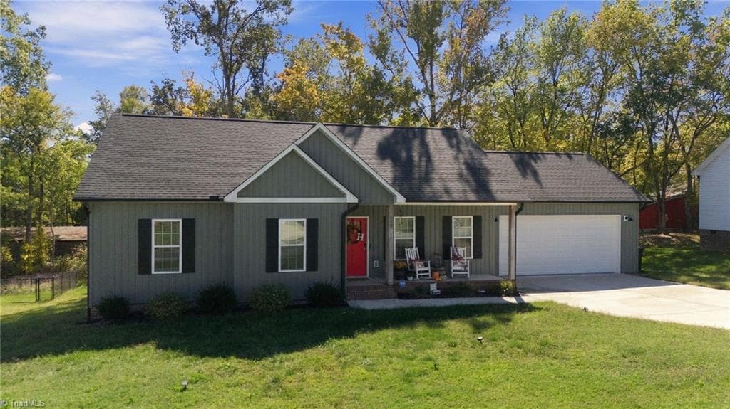 Stick/Site Built at 103 Hazy Lane, Thomasville NC 27360, Thomasville, photo 26 of 38