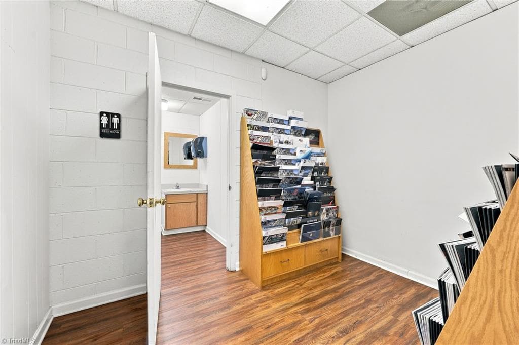 Industrial at 206 Villa Avenue, High Point NC 27260, High Point, photo 15 of 46