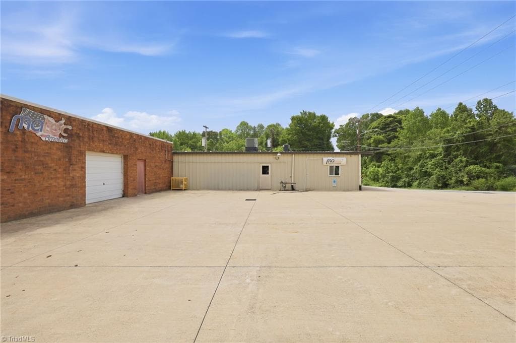 Industrial at 206 Villa Avenue, High Point NC 27260, High Point, photo 11 of 46