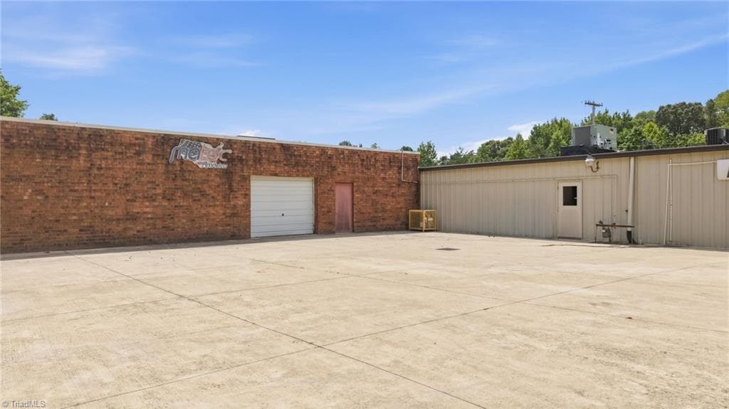 Industrial at 206 Villa Avenue, High Point NC 27260, High Point, photo 8 of 46