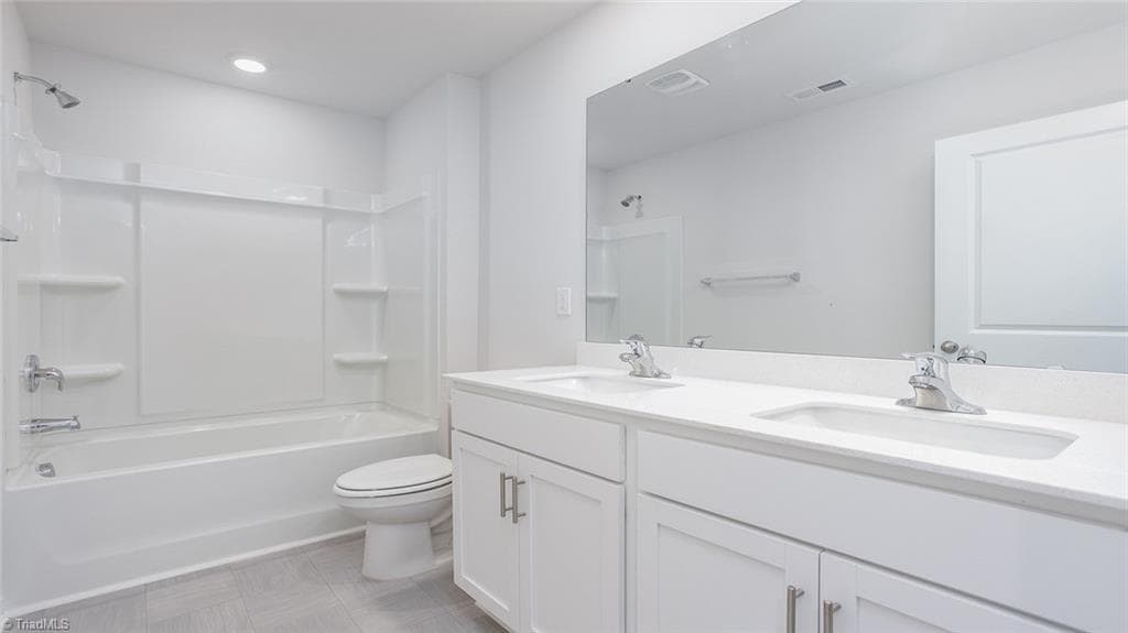 Stick/Site Built at 2715 Luxborough Lane, Mebane NC 27302, Mebane, photo 18 of 23