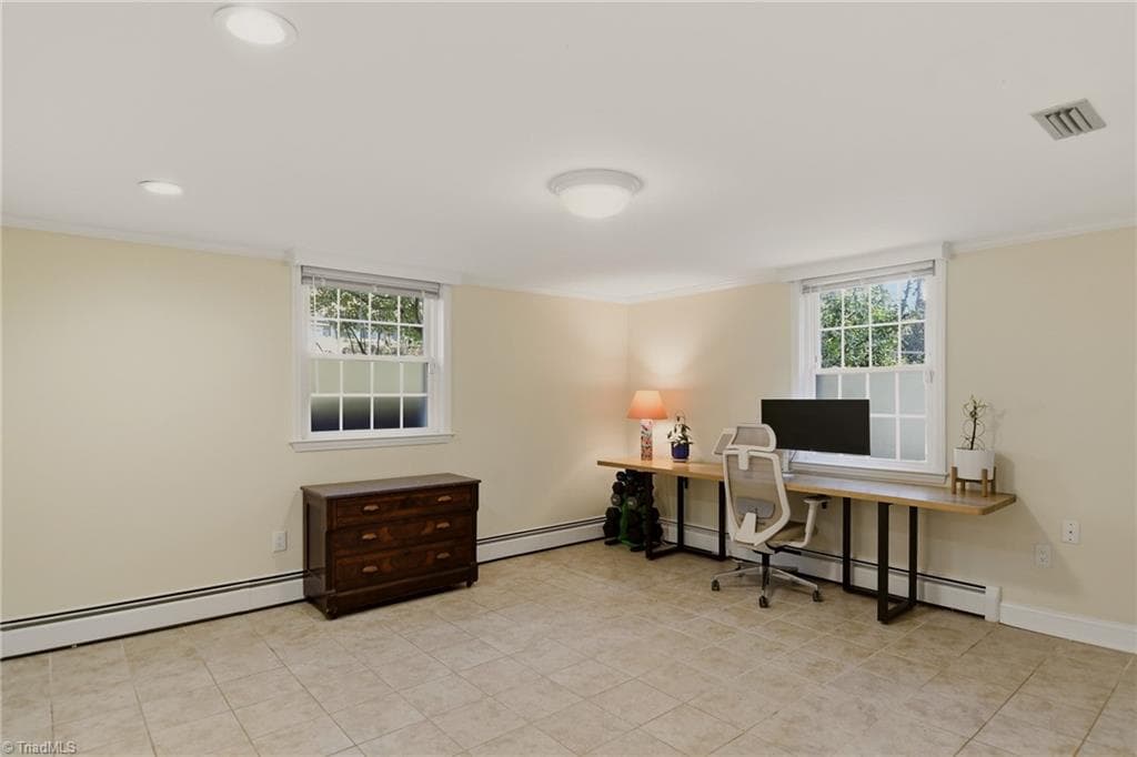 Stick/Site Built at 3810 Northriding Road, Winston-Salem NC 27104, Winston-Salem, photo 23 of 34