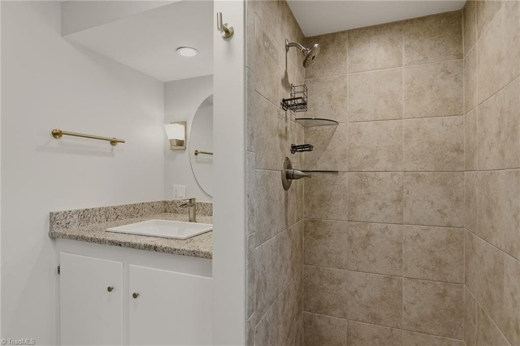 Stick/Site Built at 3810 Northriding Road, Winston-Salem NC 27104, Winston-Salem, photo 27 of 34