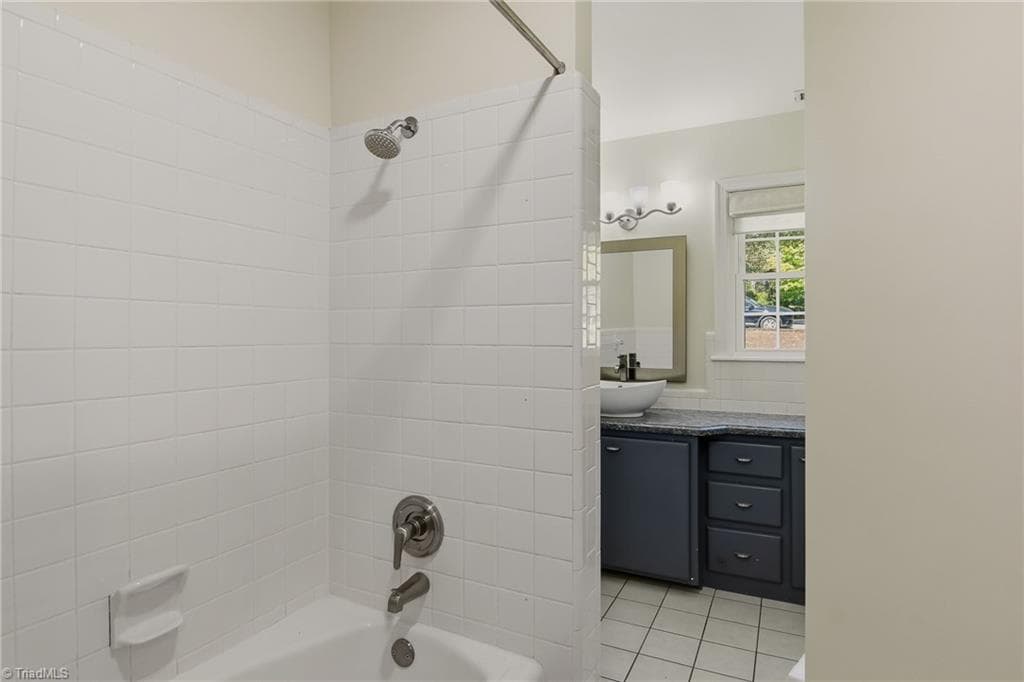 Stick/Site Built at 3810 Northriding Road, Winston-Salem NC 27104, Winston-Salem, photo 17 of 34