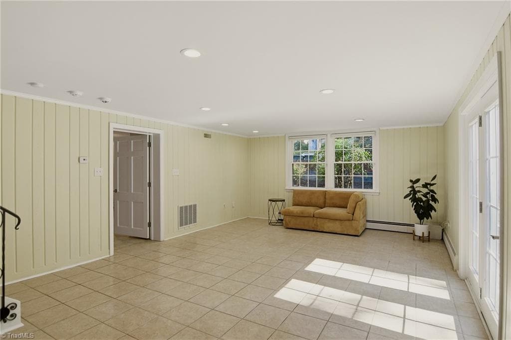 Stick/Site Built at 3810 Northriding Road, Winston-Salem NC 27104, Winston-Salem, photo 22 of 34