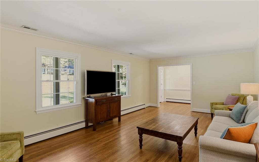 Stick/Site Built at 3810 Northriding Road, Winston-Salem NC 27104, Winston-Salem, photo 3 of 34
