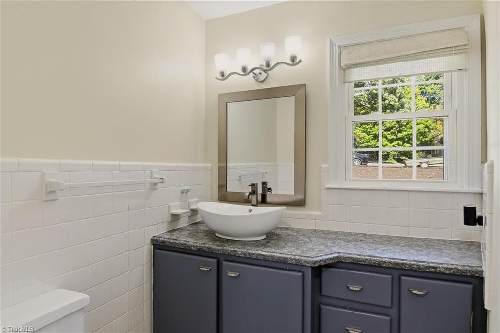Stick/Site Built at 3810 Northriding Road, Winston-Salem NC 27104, Winston-Salem, photo 18 of 34
