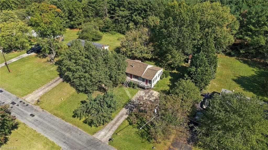 Stick/Site Built at 3215 Meadow Lane, Winston-Salem NC 27107, Winston-Salem, photo 36 of 43