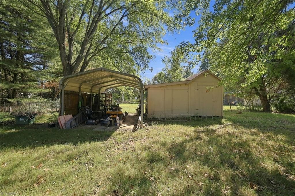 Stick/Site Built at 3215 Meadow Lane, Winston-Salem NC 27107, Winston-Salem, photo 33 of 43