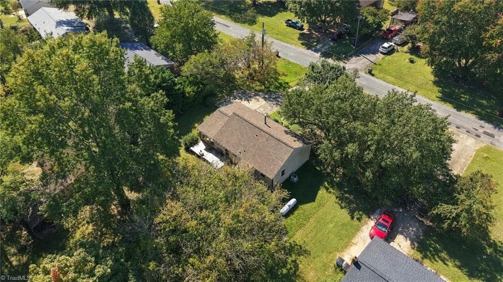 Stick/Site Built at 3215 Meadow Lane, Winston-Salem NC 27107, Winston-Salem, photo 37 of 43