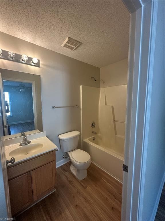 Stick/Site Built at 1860 Crest Hollow Drive, Winston-Salem NC 27127, Winston-Salem, photo 10 of 11
