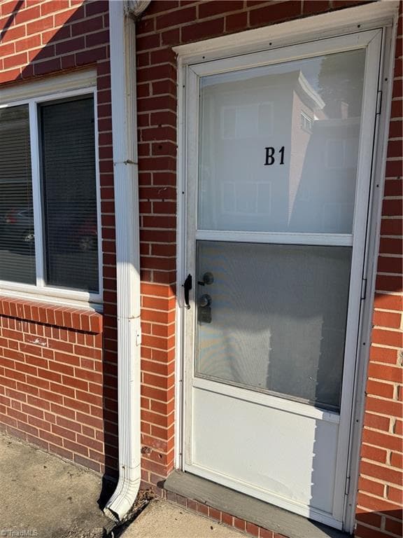 Triplex at 1330 W First Street # C, Winston-Salem NC 27101, photo 2 of 10