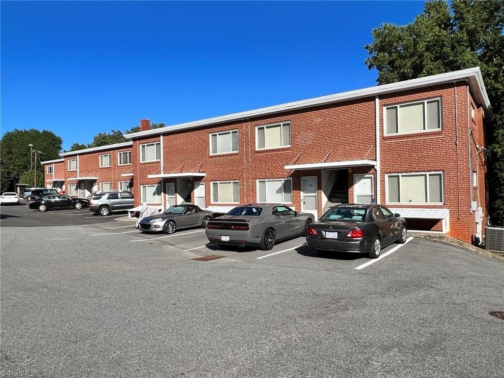1330 W First Street # C, Winston-Salem NC 27101